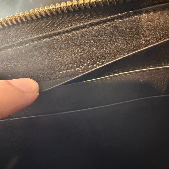 Gucci Black Guccissima Zip-Around Long Wallet - Picture 10 of 10